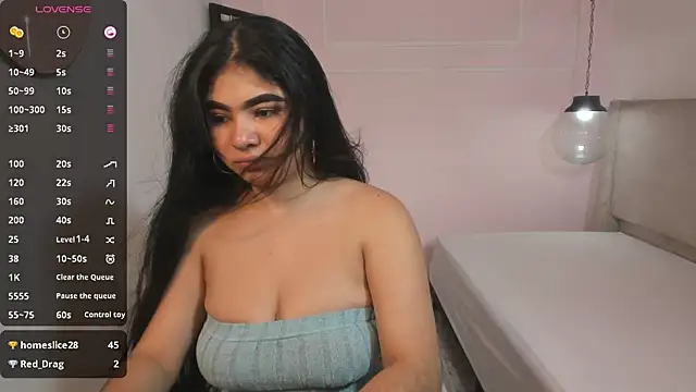 MilaHeat1 online show from March 23, 8:15 pm