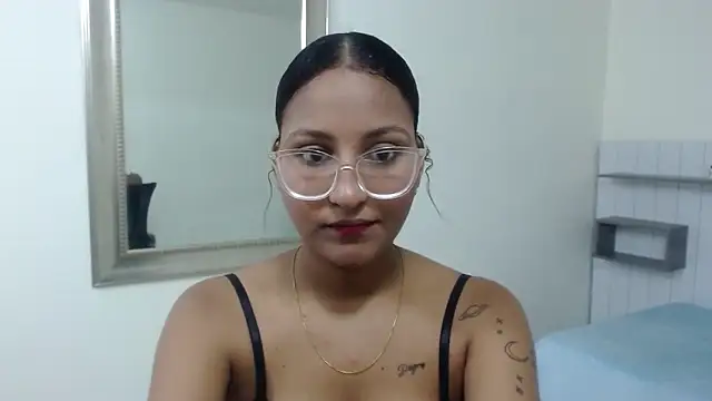 Rubi Diamond  online show from April 2, 8:17 pm