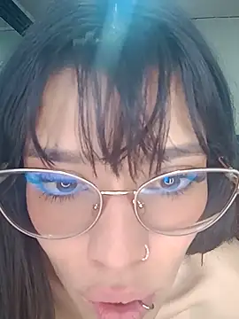 avalustyy online show from March 27, 11:16 pm