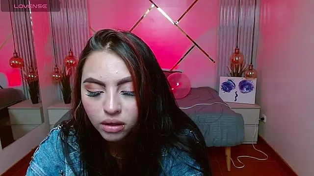 Miley Clarck online show from April 2, 1:41 pm