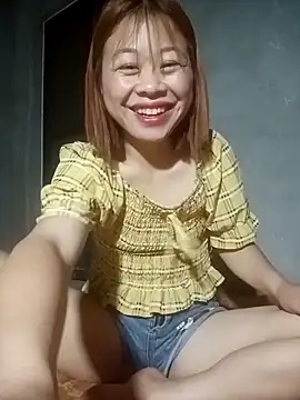 Aurora Luna online show from March 23, 1:50 pm