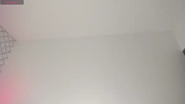 scarlett d ville online show from April 11, 3:23 am