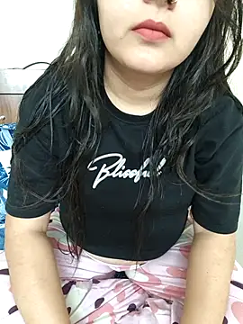 neelam rawat online show from April 13, 3:30 am