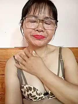 art po19 online show from April 13, 8:04 am