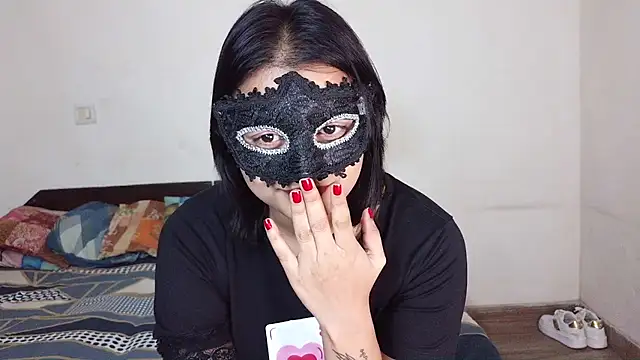 Punjabi baddie  online show from April 13, 3:35 pm