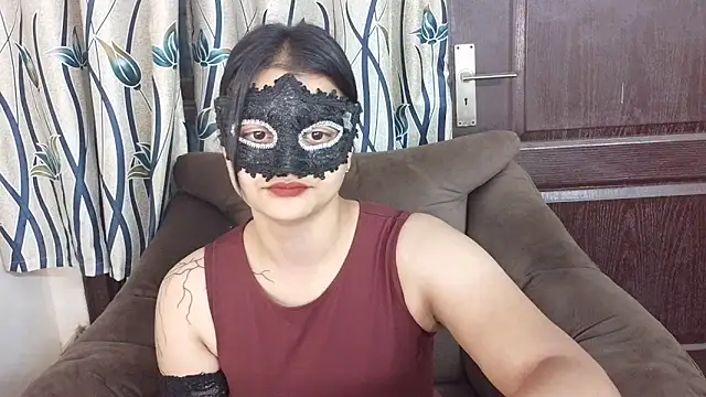 Punjabi baddie  online show from March 29, 4:17 pm