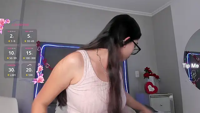 mia gomez7 online show from April 13, 1:01 pm