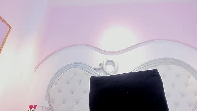 SalomeFire online show from March 30, 1:11 pm