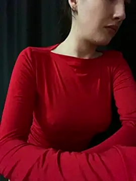 shrie beverlyy045 online show from April 11, 2:28 am