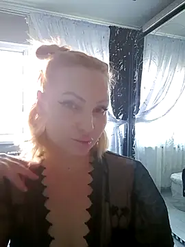 AngelGlowx online show from June 8, 4:08 pm