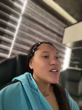 Melody LS online show from April 13, 7:03 pm