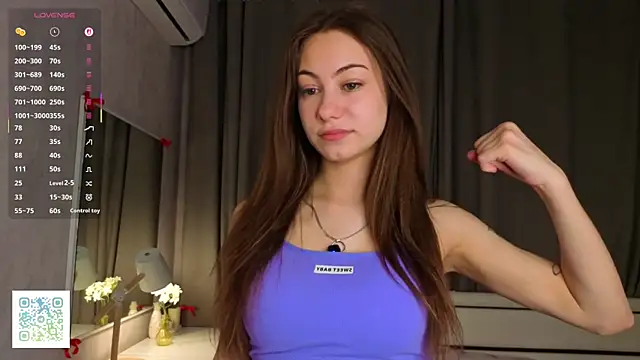 DaynaMacha online show from April 3, 6:17 pm