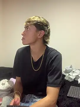 -Jack Zoe- online show from April 13, 1:01 pm