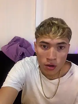 -Jack Zoe- online show from April 4, 12:59 pm