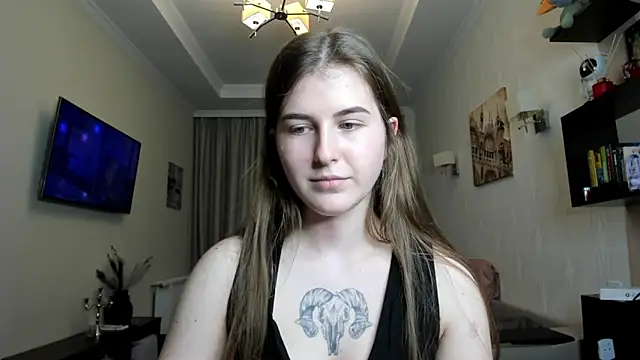 OhMyAlice online show from April 10, 9:32 pm