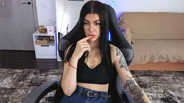 AnacondaOnn online show from March 26, 9:33 am