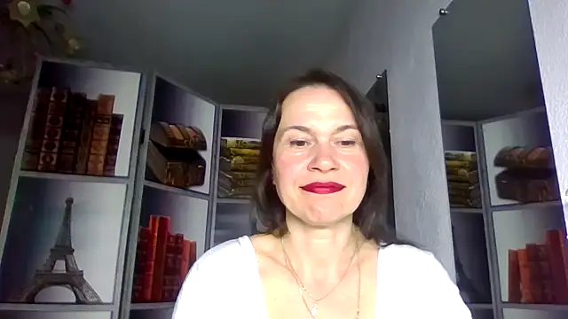 Selena Moo online show from March 23, 2:12 pm