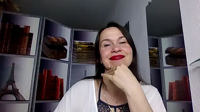 Selena Moo online show from April 13, 8:59 am