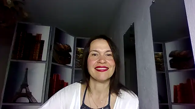 Selena Moo online show from March 30, 8:47 am