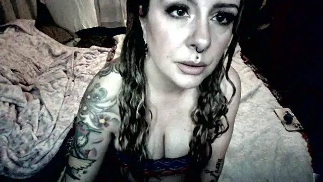 adirajade online show from March 24, 8:47 pm