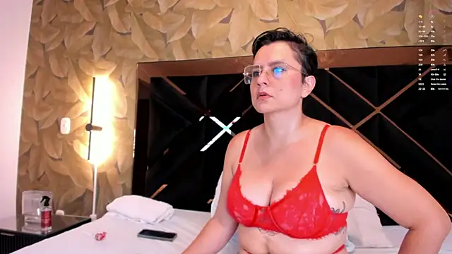 CamilaGil 1 online show from April 2, 3:59 am