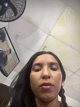 Blowjob-Queen  online show from April 4, 3:27 am