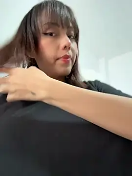 1Amelia8 online show from April 13, 9:04 pm