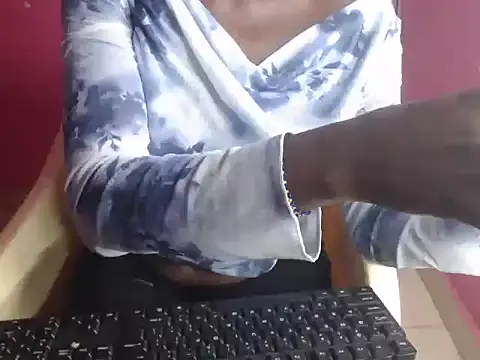 Uni-type online show from March 25, 7:39 pm