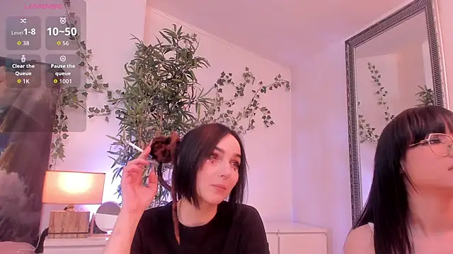 mira0 0 online show from April 7, 7:27 pm