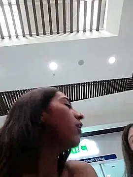 Sexy sara outdoorss online show from March 28, 8:41 pm