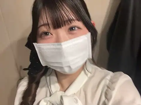 y-u-r-a-33 online show from April 15, 8:37 am