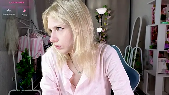 Swagline online show from April 12, 5:05 pm