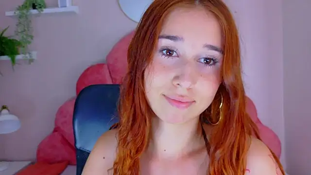 StarrMoon   online show from April 15, 3:07 am