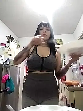 Val Time online show from April 12, 8:00 pm