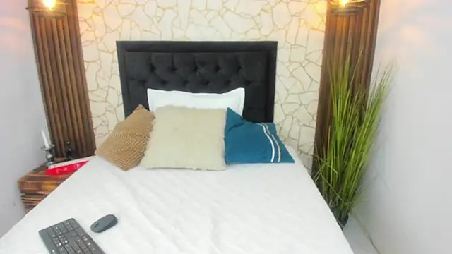 Antoneella Russo online show from March 27, 12:17 pm