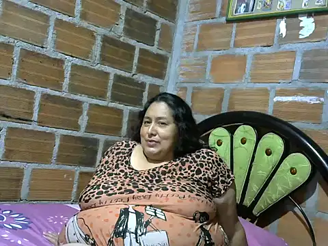 tistmature-69 online show from March 31, 4:07 pm