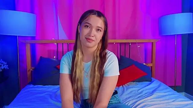 AnnaBerrys online show from April 4, 8:13 am