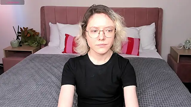 HottoKori online show from April 14, 3:50 am