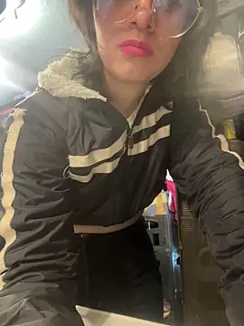 samantha dulce online show from April 9, 10:04 pm