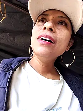 AngelicaStorms online show from April 11, 12:42 pm