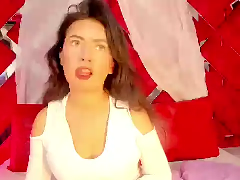 chrisstin foxx  online show from April 1, 3:40 am