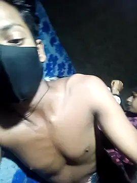 COUPLE-HOTS online show from March 30, 5:34 pm