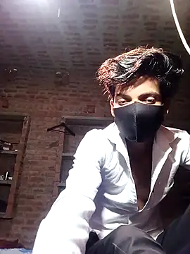 COUPLE-HOTS online show from April 12, 9:34 am