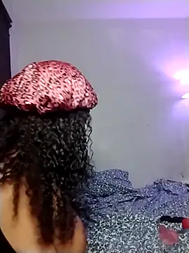 brilove22 online show from April 18, 11:26 pm