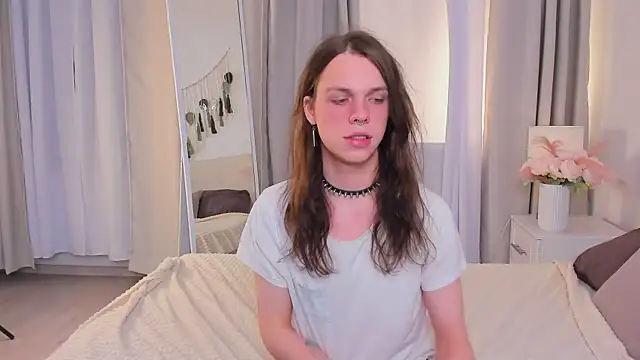 Louis Hayes online show from March 30, 5:01 pm