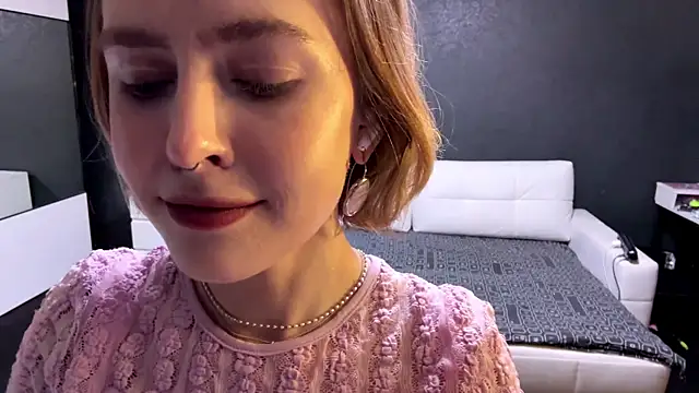 Xylarise online show from March 26, 10:55 pm