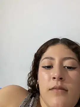 Amber rosse outdoors online show from March 24, 10:15 pm