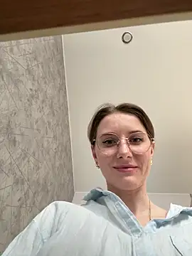 FReyja 44 online show from April 9, 7:47 am