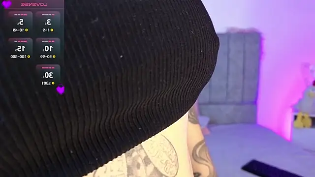 Luna Blooms online show from April 9, 11:48 am