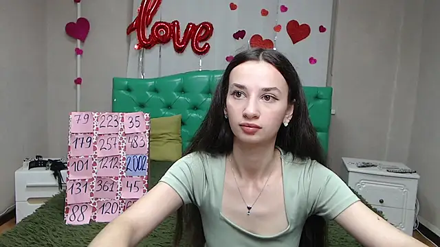 Je55icaBreeze online show from July 14, 5:12 am